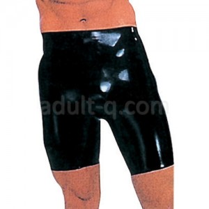 バミューダーショーツ