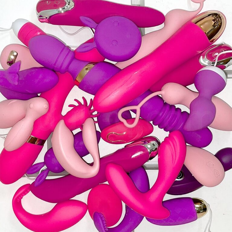 アダルトグッズ超お得箱！　何が入っているかな？